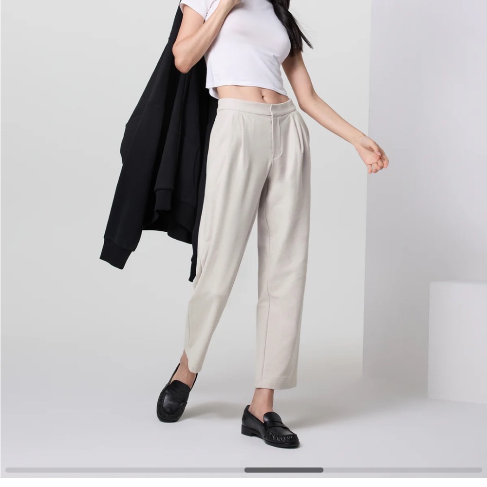 Vuori Elevation Ankle Trouser